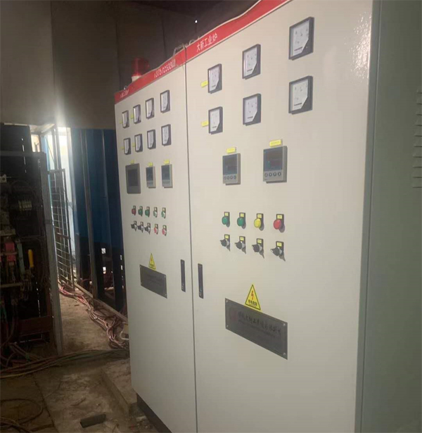 ���մ��¹��I(y��)�t���޹�˾�ڟo(w��)�a����{(di��o)ԇ500KW�_(t��i)܇�t�����